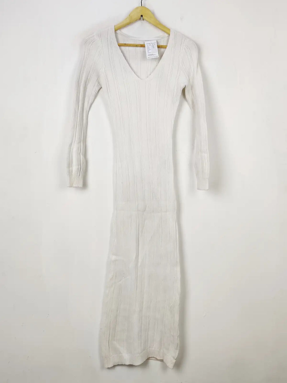 Buy online pre-used pre-loved 100% authentic & Original branded Shein (BD-1540) available in Pakistan. Top international brands avilable.