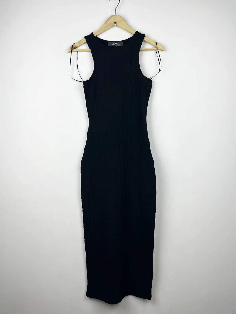 Buy online pre-used pre-loved 100% authentic & Original branded Primark (BD-154) available in Pakistan. Top international brands avilable.