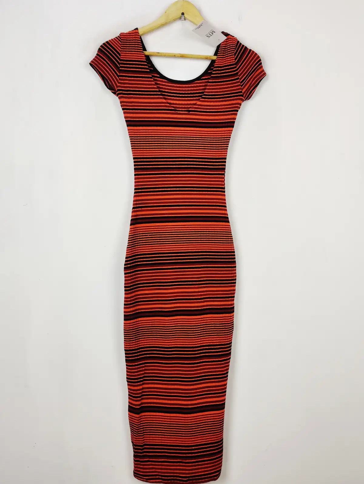 Buy online pre-used pre-loved 100% authentic & Original branded River Island (BD-1550) available in Pakistan. Top international brands avilable.