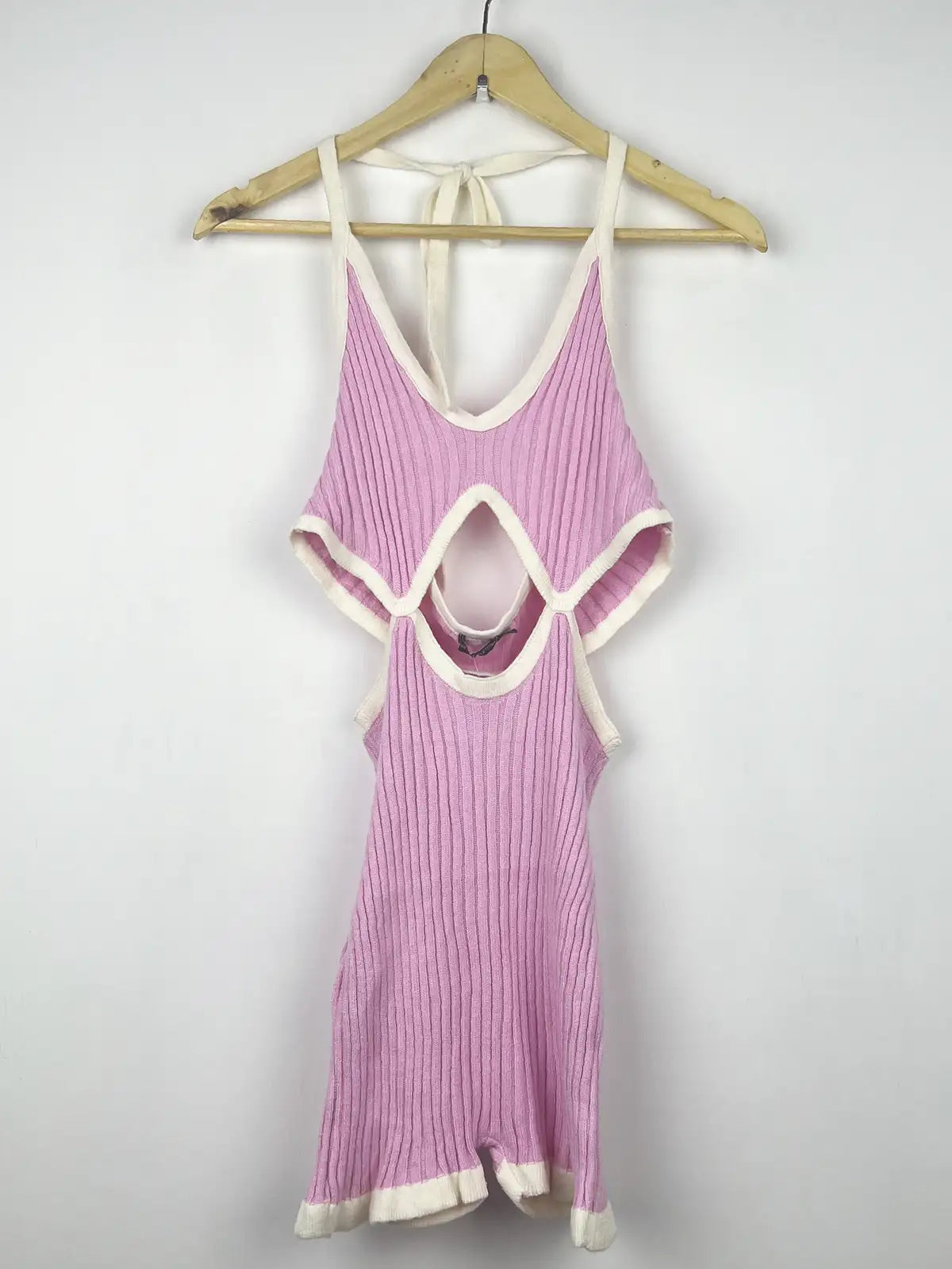 Buy online pre-used pre-loved 100% authentic & Original branded Prettylittlething (BD-155) available in Pakistan. Top international brands avilable.