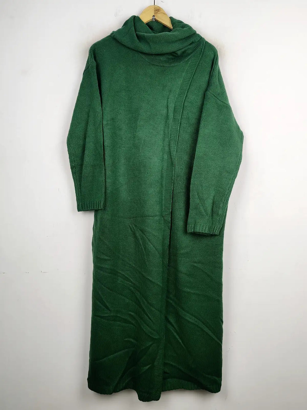 Buy online pre-used pre-loved 100% authentic & Original branded Shein (BD-15) available in Pakistan. Top international brands avilable.