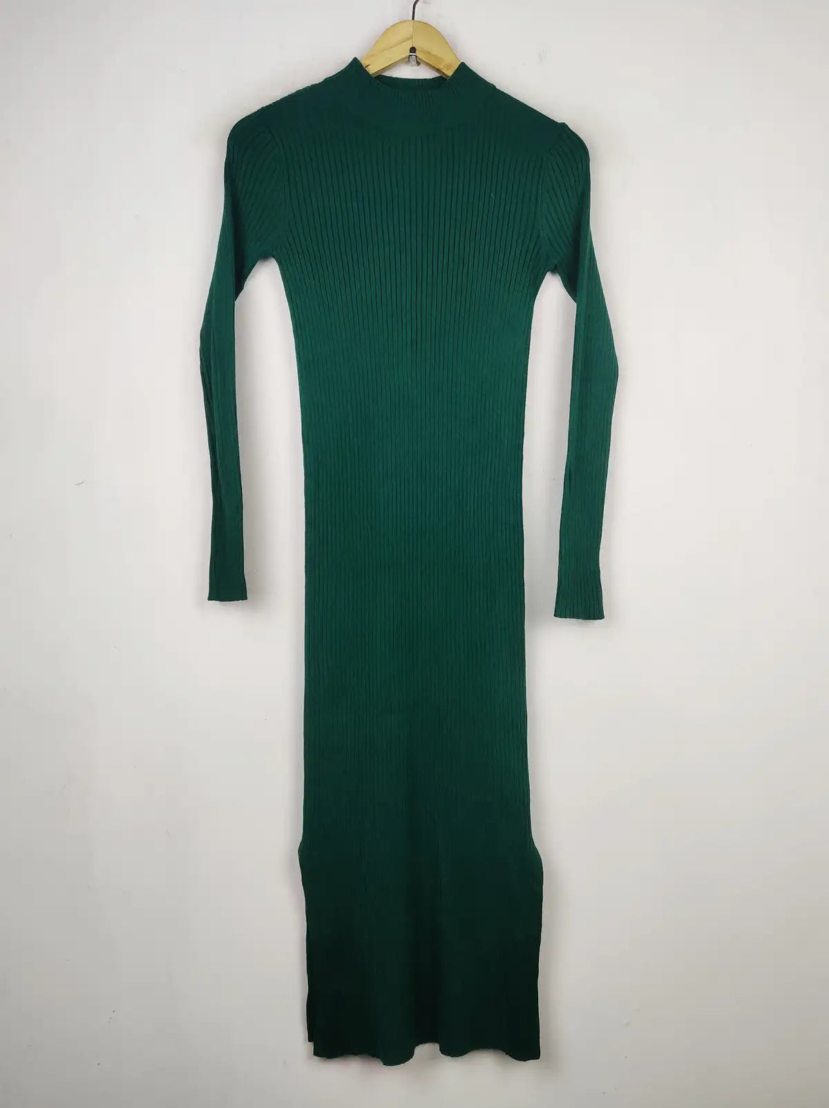 Buy online pre-used pre-loved 100% authentic & Original branded New Look (BD-1670) available in Pakistan. Top international brands avilable.