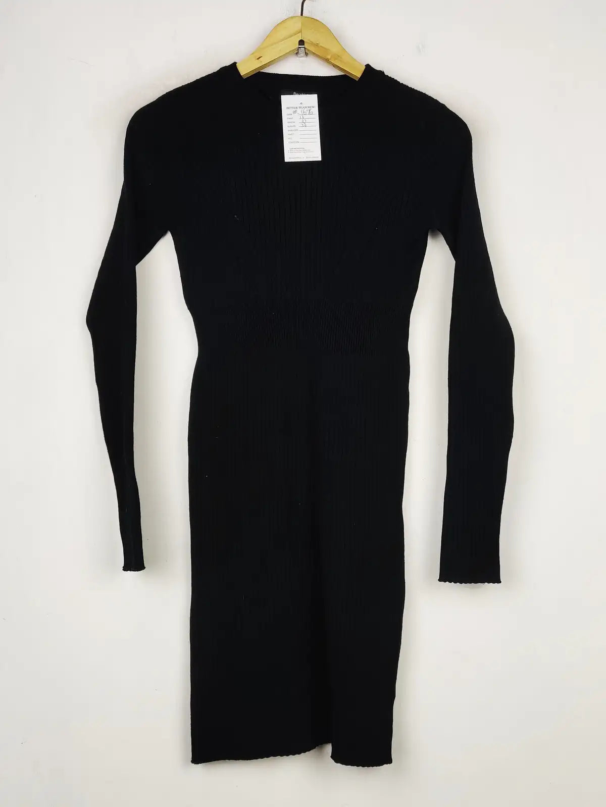 Buy online pre-used pre-loved 100% authentic & Original branded Bershka (BD-1676) available in Pakistan. Top international brands avilable.