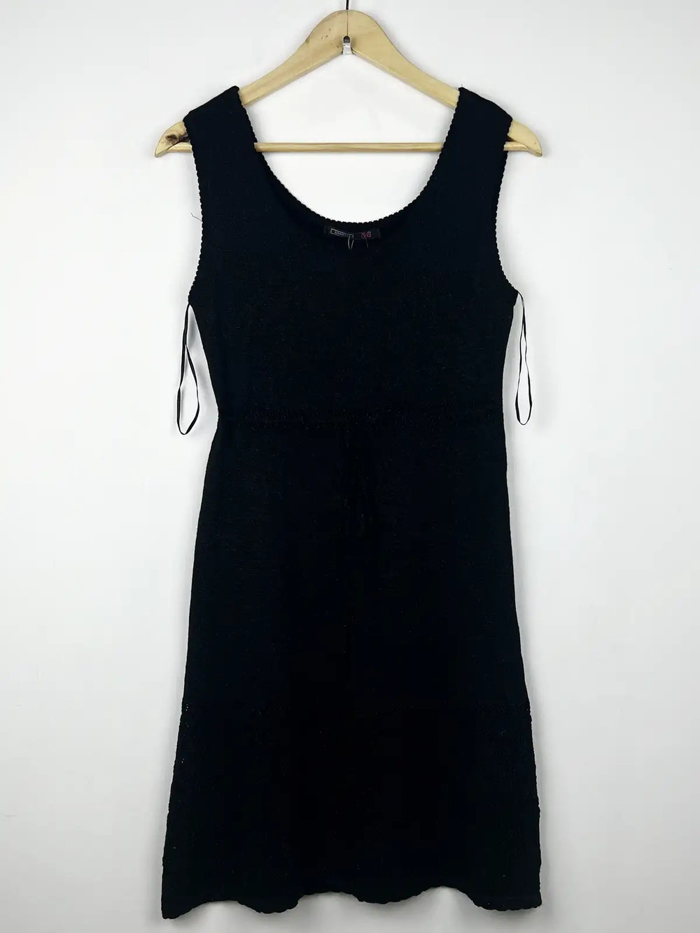 Buy online pre-used pre-loved 100% authentic & Original branded George (BD-168) available in Pakistan. Top international brands avilable.