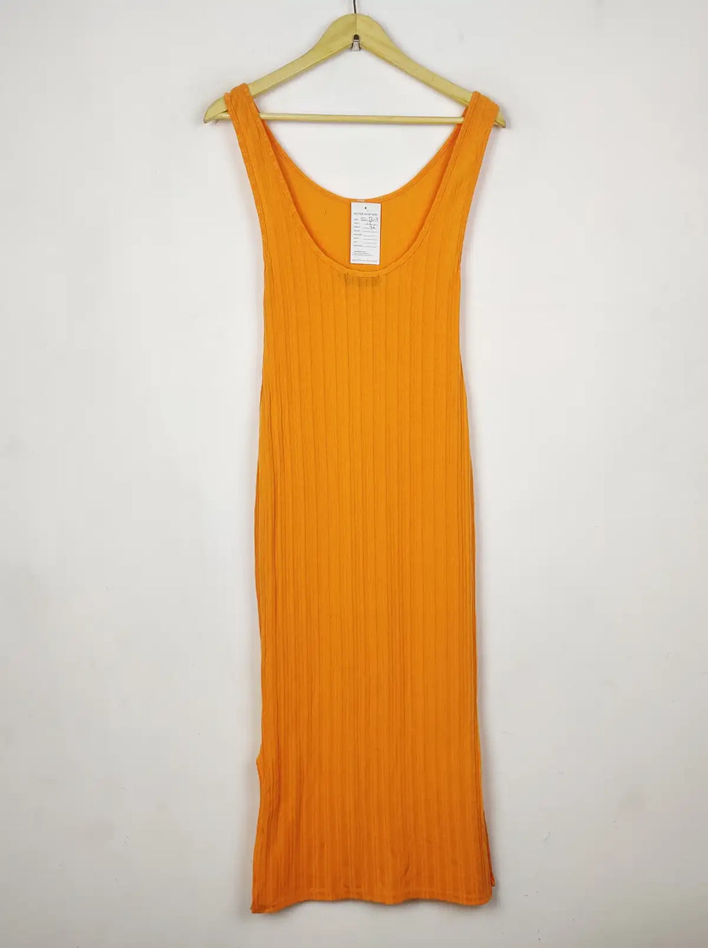 Buy online pre-used pre-loved 100% authentic & Original branded Prettylittlething (BD-1707) available in Pakistan. Top international brands avilable.