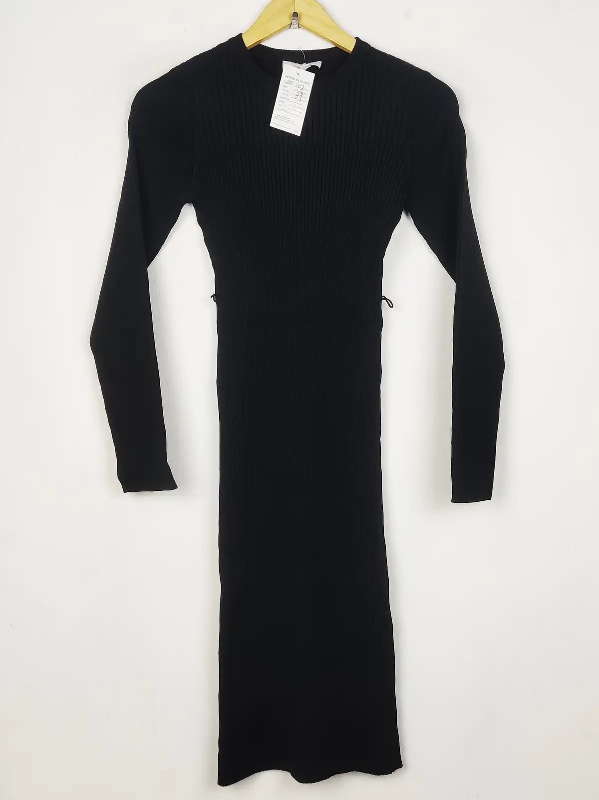 Buy online pre-used pre-loved 100% authentic & Original branded Coast (BD-1712) available in Pakistan. Top international brands avilable.