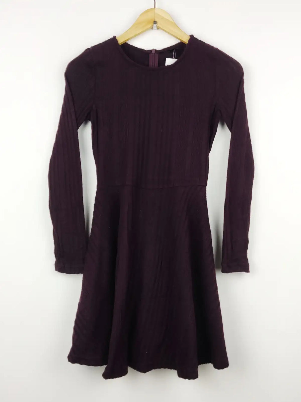 Buy online pre-used pre-loved 100% authentic & Original branded Shein (BD-172) available in Pakistan. Top international brands avilable.