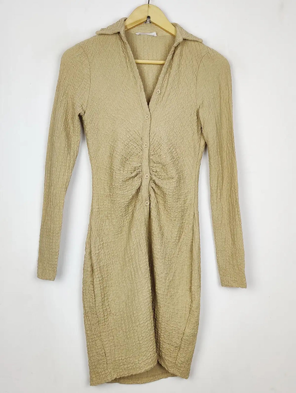 Buy online pre-used pre-loved 100% authentic & Original branded Primark (BD-1735) available in Pakistan. Top international brands avilable.