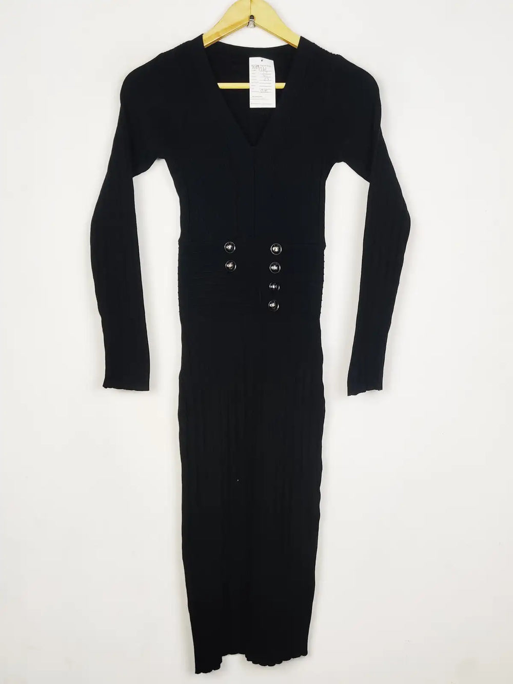 Buy online pre-used pre-loved 100% authentic & Original branded Unknown Brand (BD-1761) available in Pakistan. Top international brands avilable.