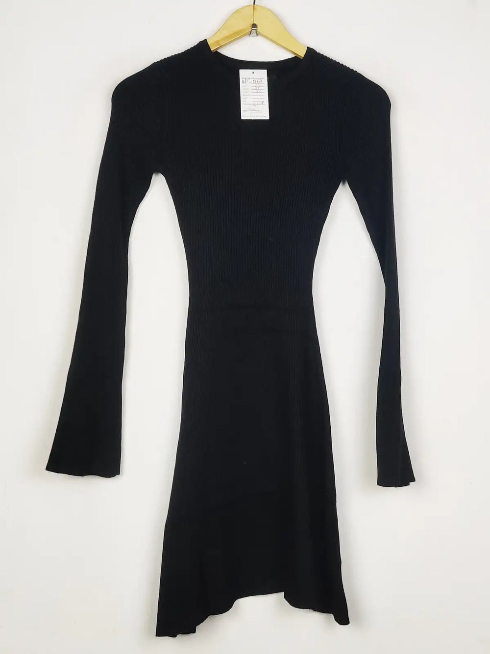 Buy online pre-used pre-loved 100% authentic & Original branded Asos (BD-1769) available in Pakistan. Top international brands avilable.