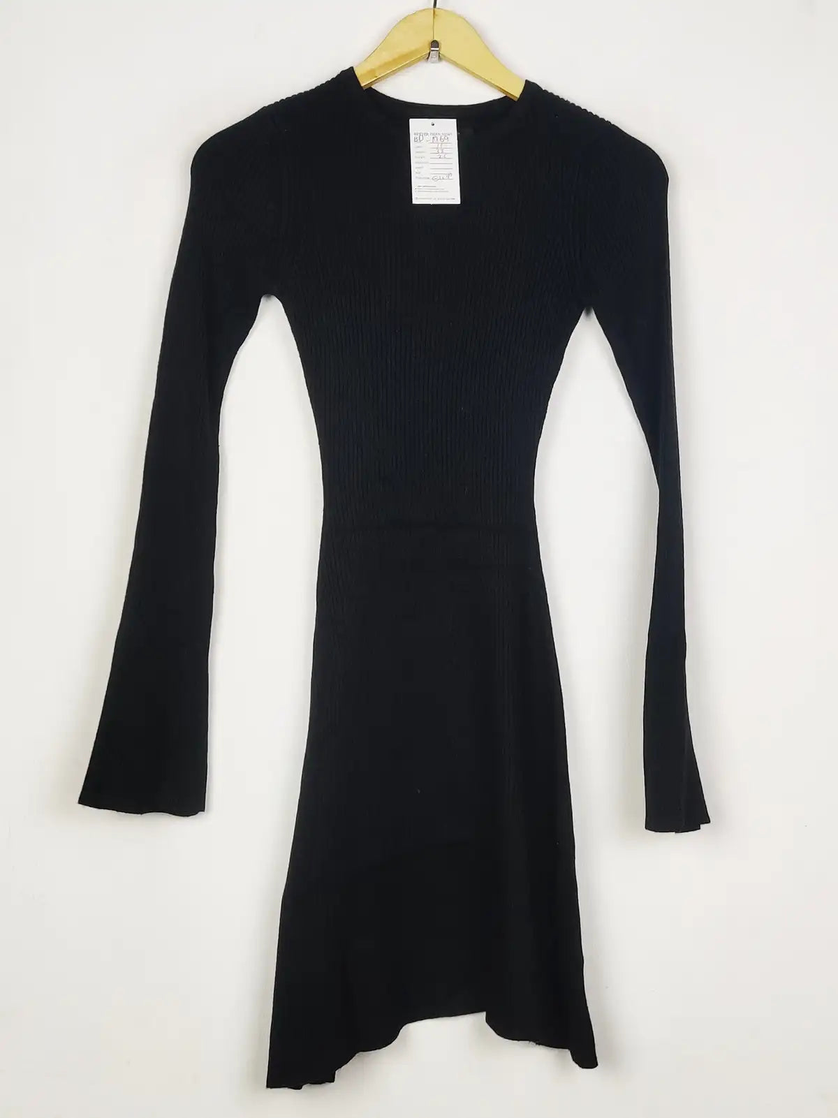 Buy online pre-used pre-loved 100% authentic & Original branded Asos (BD-1769) available in Pakistan. Top international brands avilable.