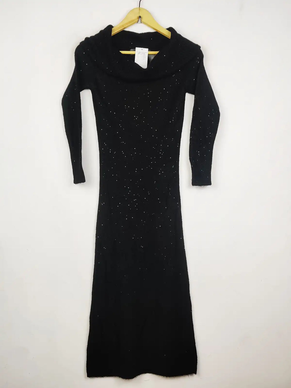 Buy online pre-used pre-loved 100% authentic & Original branded Primark (BD-1776) available in Pakistan. Top international brands avilable.