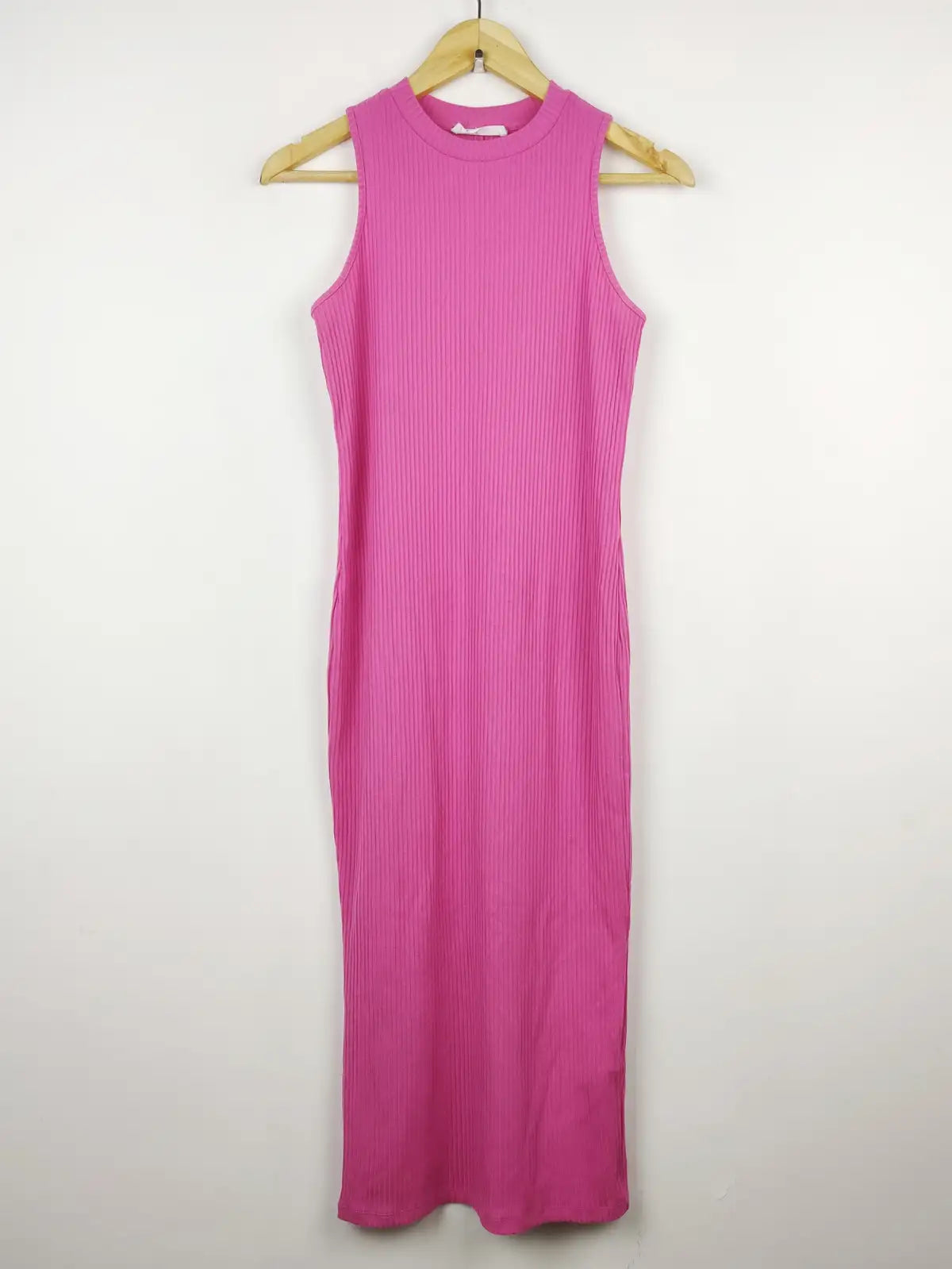 Buy online pre-used pre-loved 100% authentic & Original branded Primark (BD-180) available in Pakistan. Top international brands avilable.