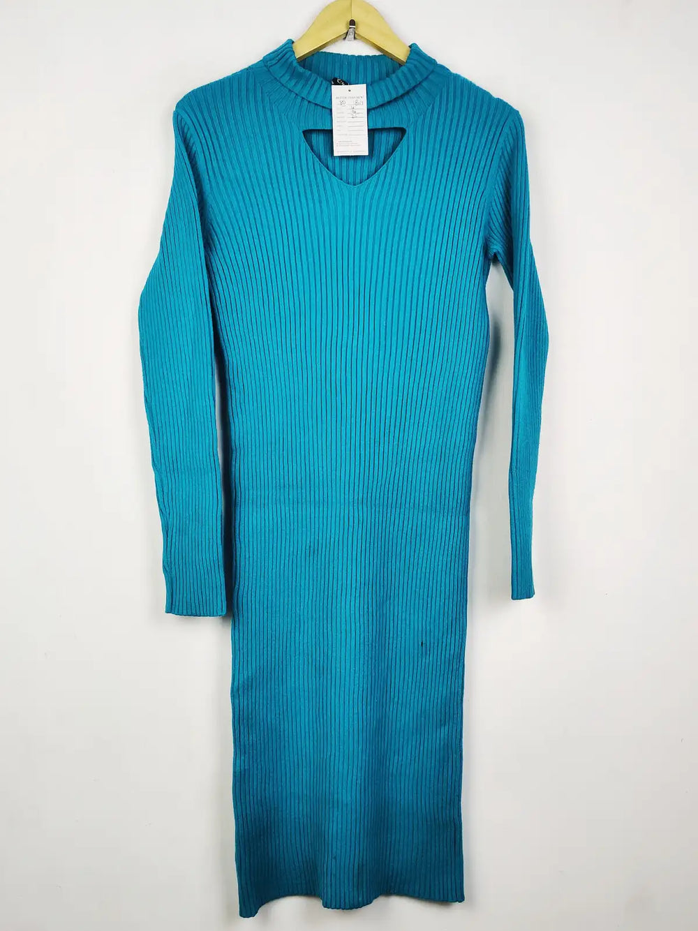 Buy online pre-used pre-loved 100% authentic & Original branded Pinko (BD-1804) available in Pakistan. Top international brands avilable.