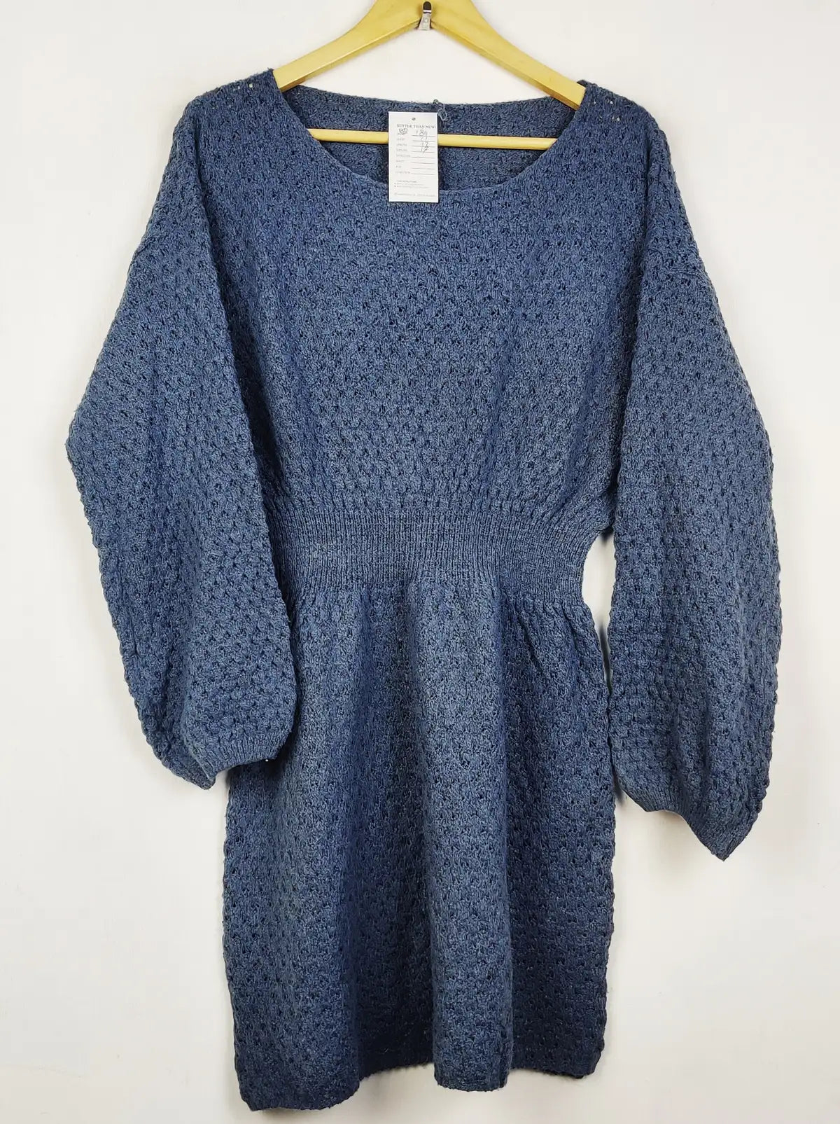 Buy online pre-used pre-loved 100% authentic & Original branded Shein (BD-1811) available in Pakistan. Top international brands avilable.