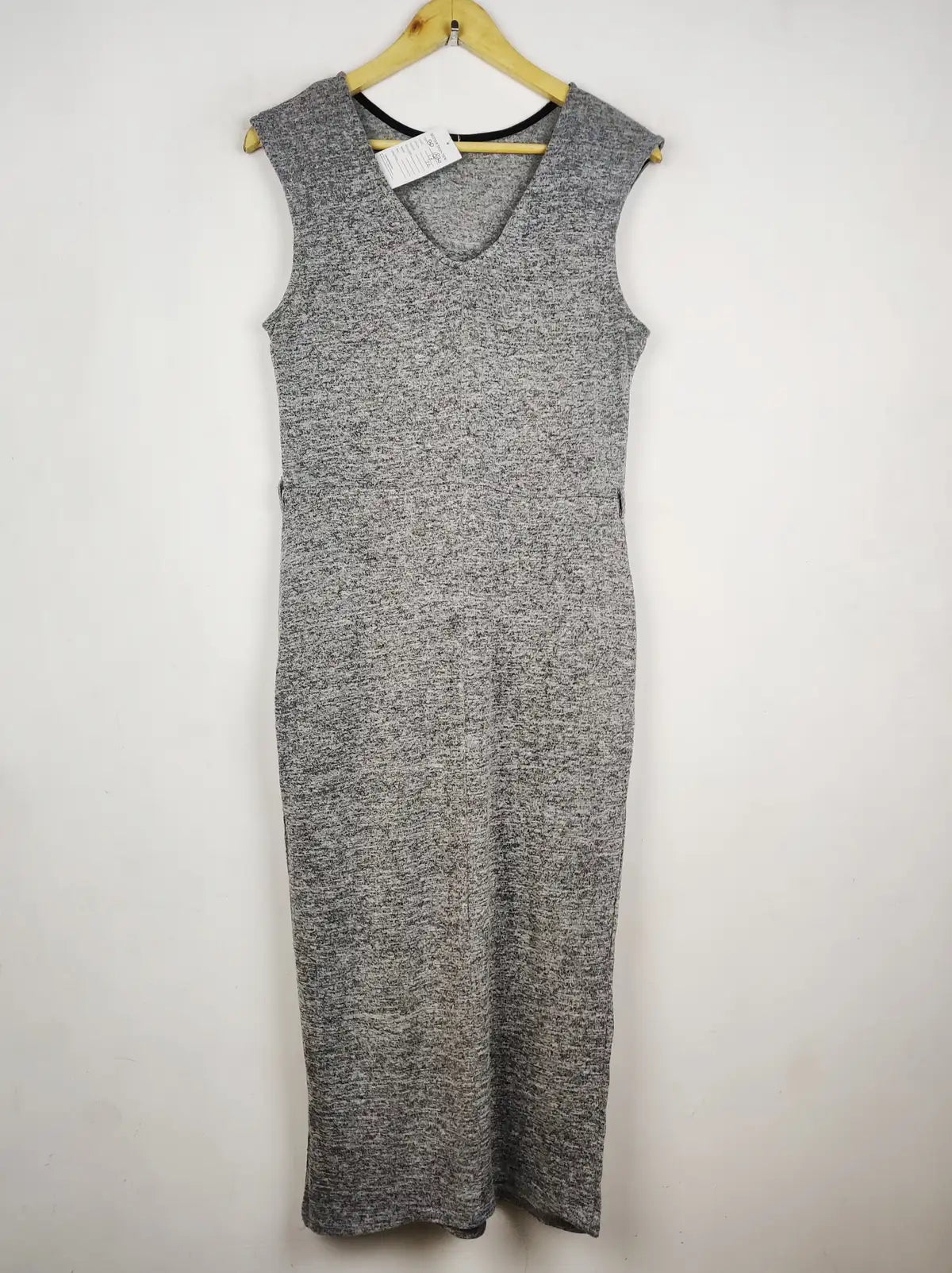 Buy online pre-used pre-loved 100% authentic & Original branded Atmosphere (BD-1820) available in Pakistan. Top international brands avilable.