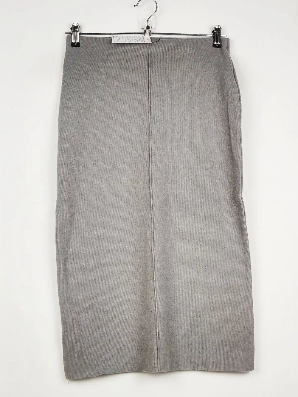 Buy online pre-used pre-loved 100% authentic & Original branded Zara (BD-1824) available in Pakistan. Top international brands avilable.