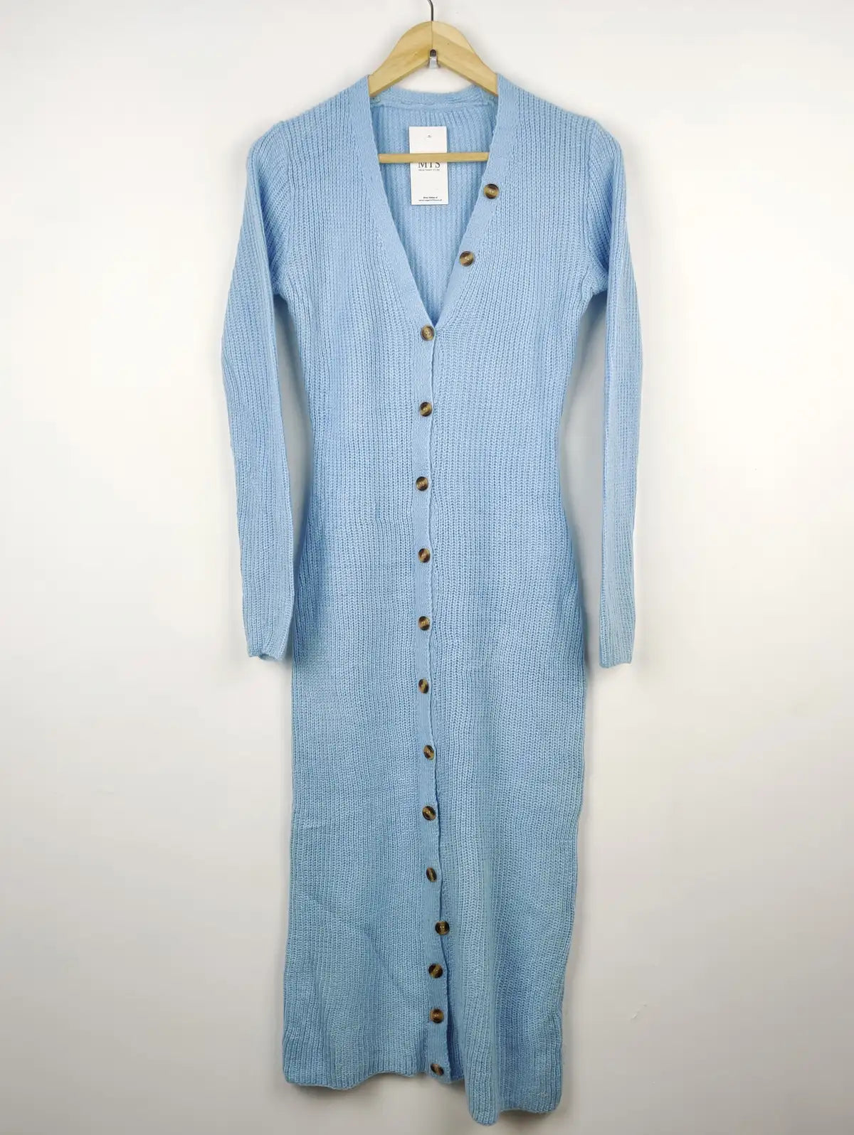 Buy online pre-used pre-loved 100% authentic & Original branded Shein (BD-184) available in Pakistan. Top international brands avilable.