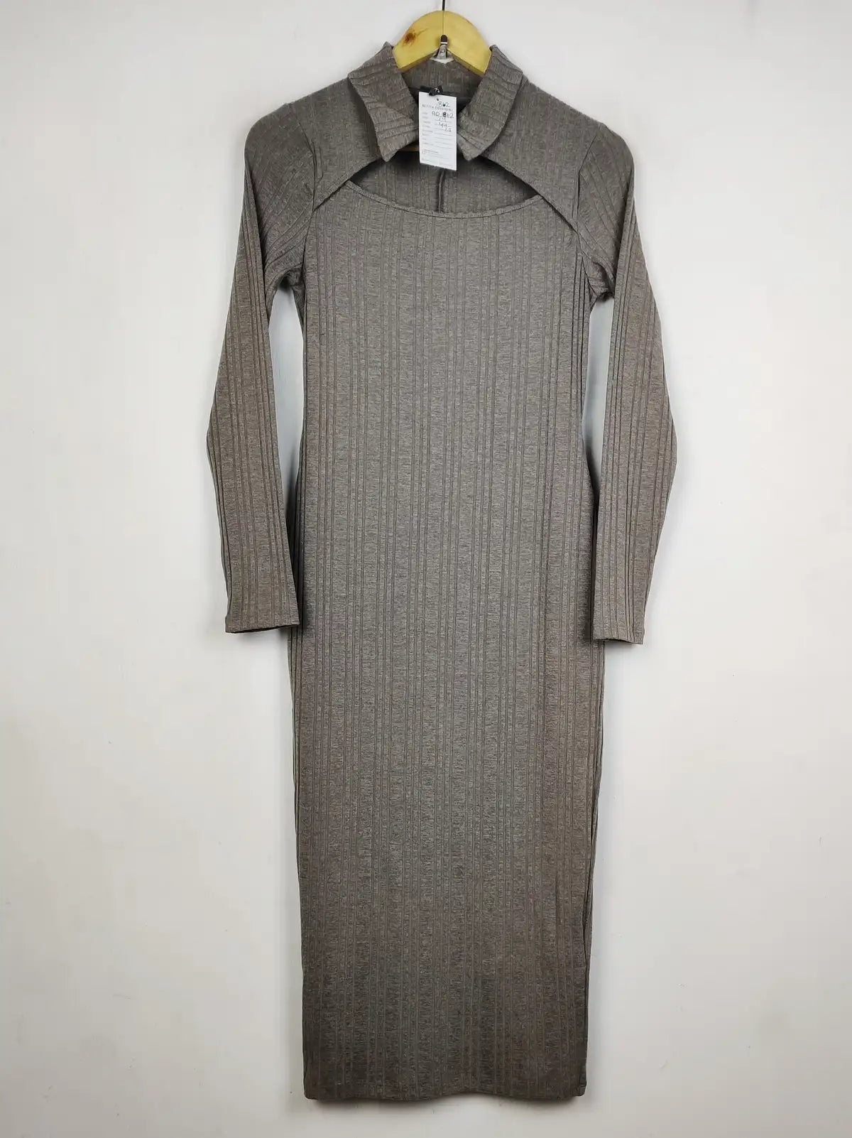 Buy online pre-used pre-loved 100% authentic & Original branded Primark (BD-1862) available in Pakistan. Top international brands avilable.