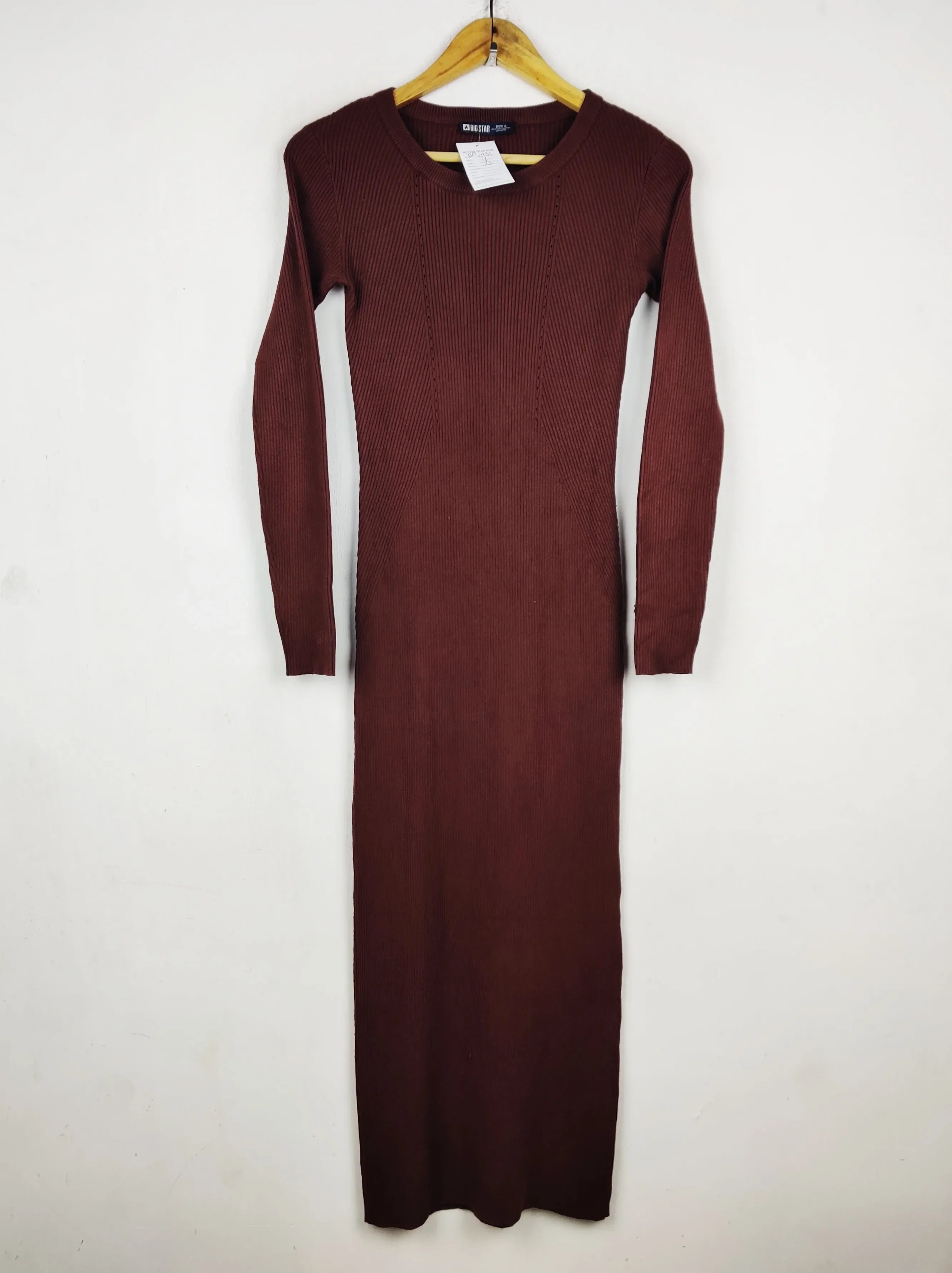 Buy online pre-used pre-loved 100% authentic & Original branded Big Star (BD-1936) available in Pakistan. Top international brands avilable.