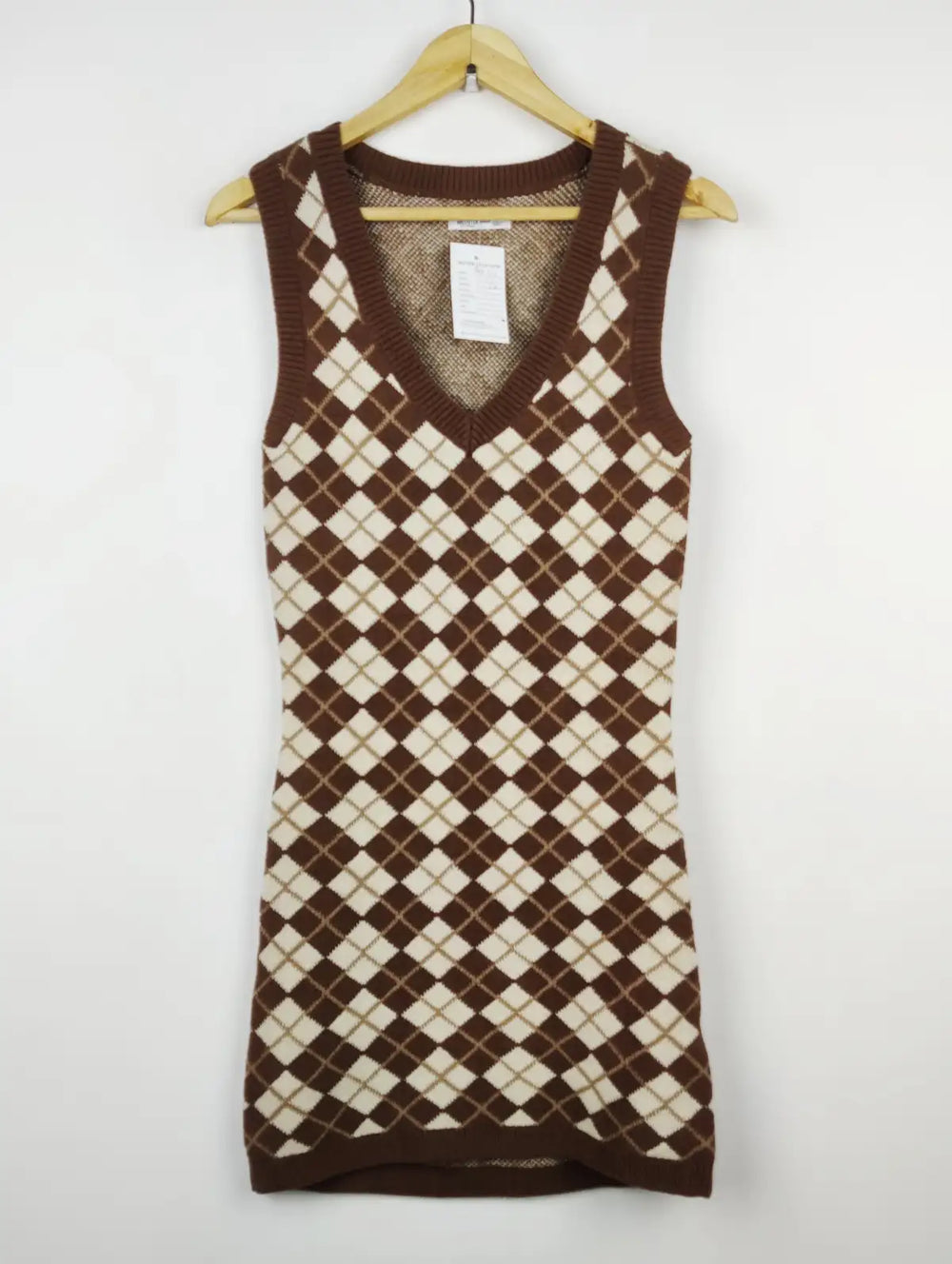 Buy online pre-used pre-loved 100% authentic & Original branded Hollister (BD-193) available in Pakistan. Top international brands avilable.