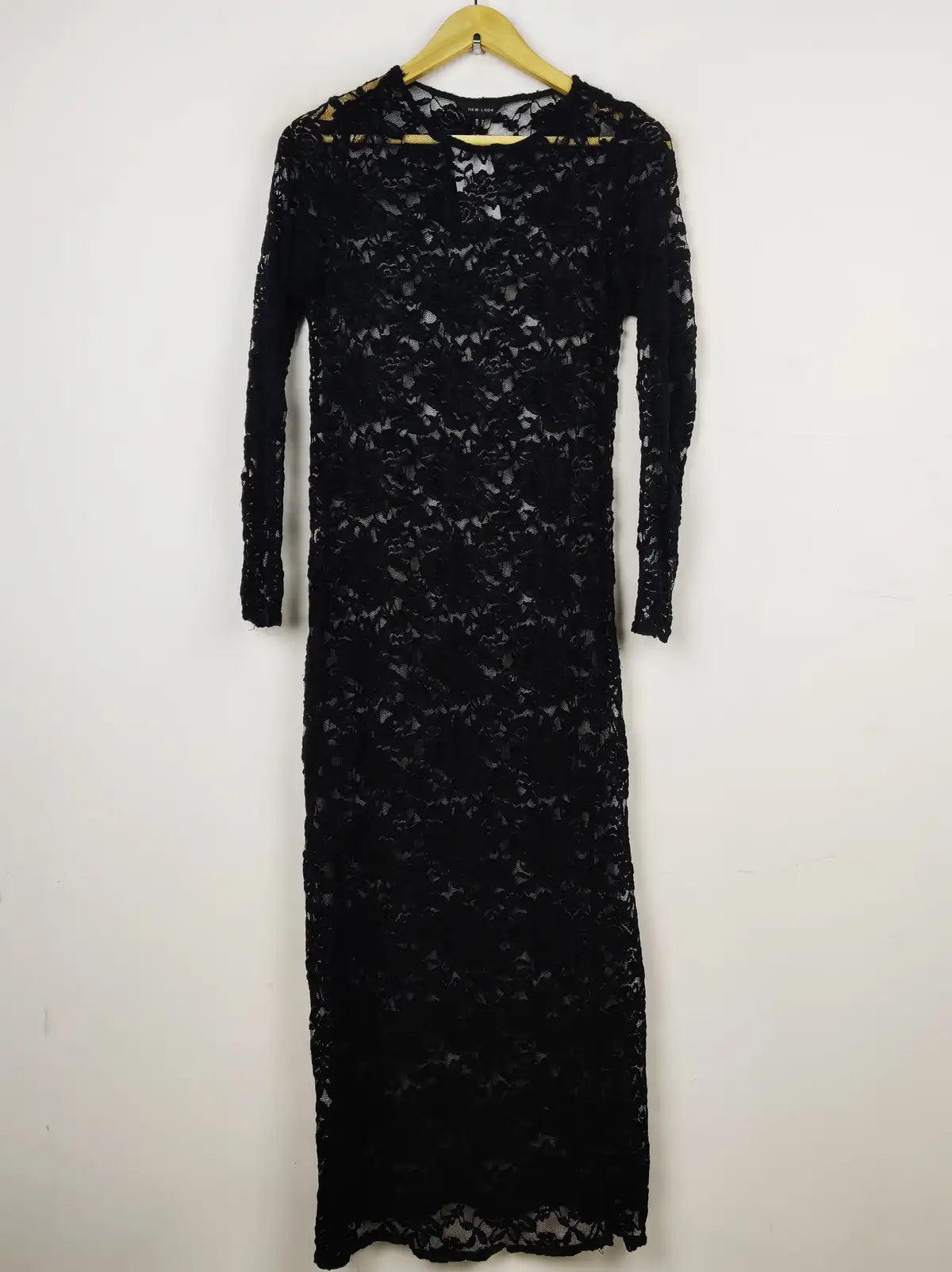 Buy online pre-used pre-loved 100% authentic & Original branded New Look (BD-196) available in Pakistan. Top international brands avilable.