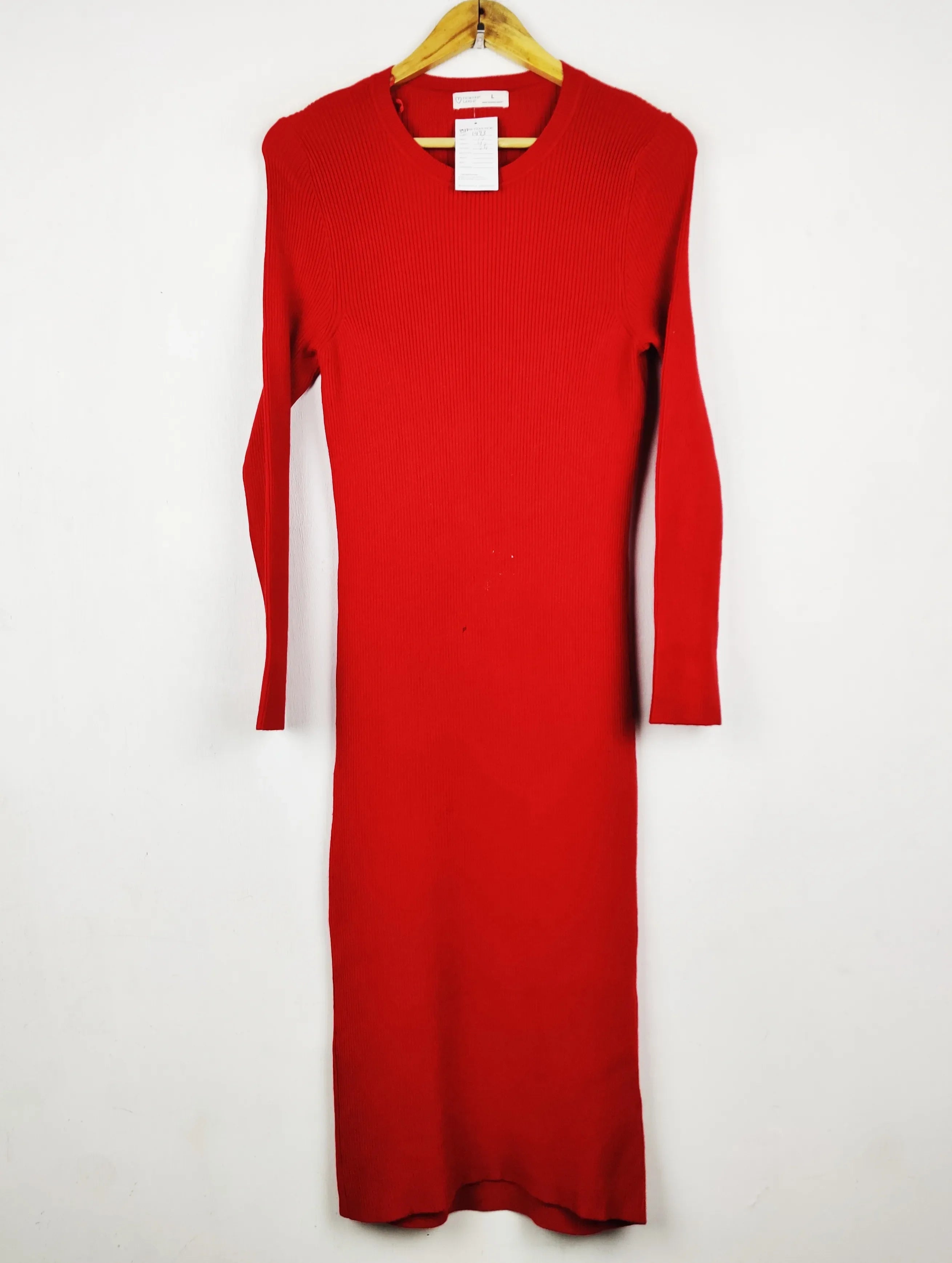 Buy online pre-used pre-loved 100% authentic & Original branded Primark (BD-1973) available in Pakistan. Top international brands avilable.