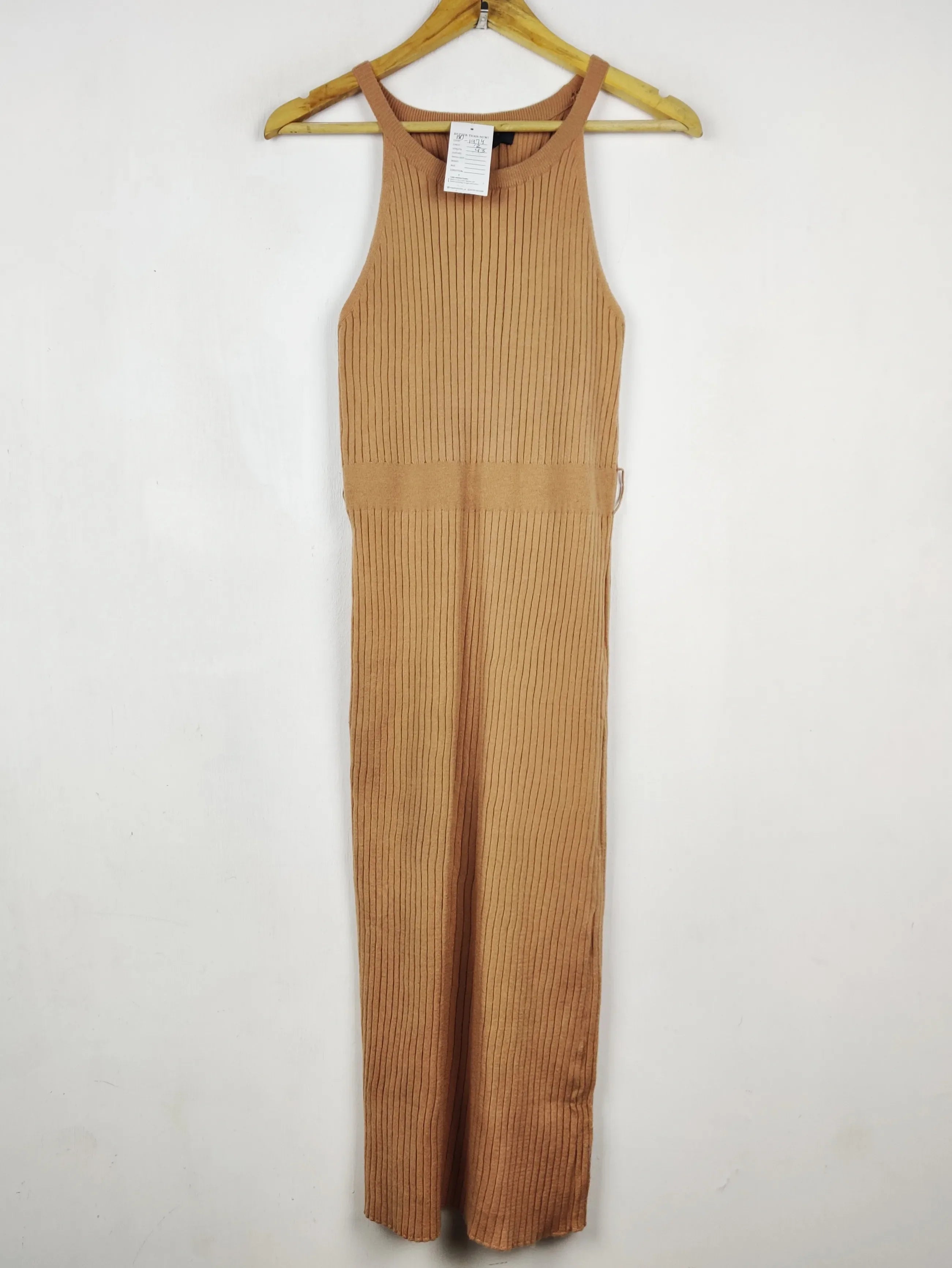 Buy online pre-used pre-loved 100% authentic & Original branded Primark (BD-1974) available in Pakistan. Top international brands avilable.