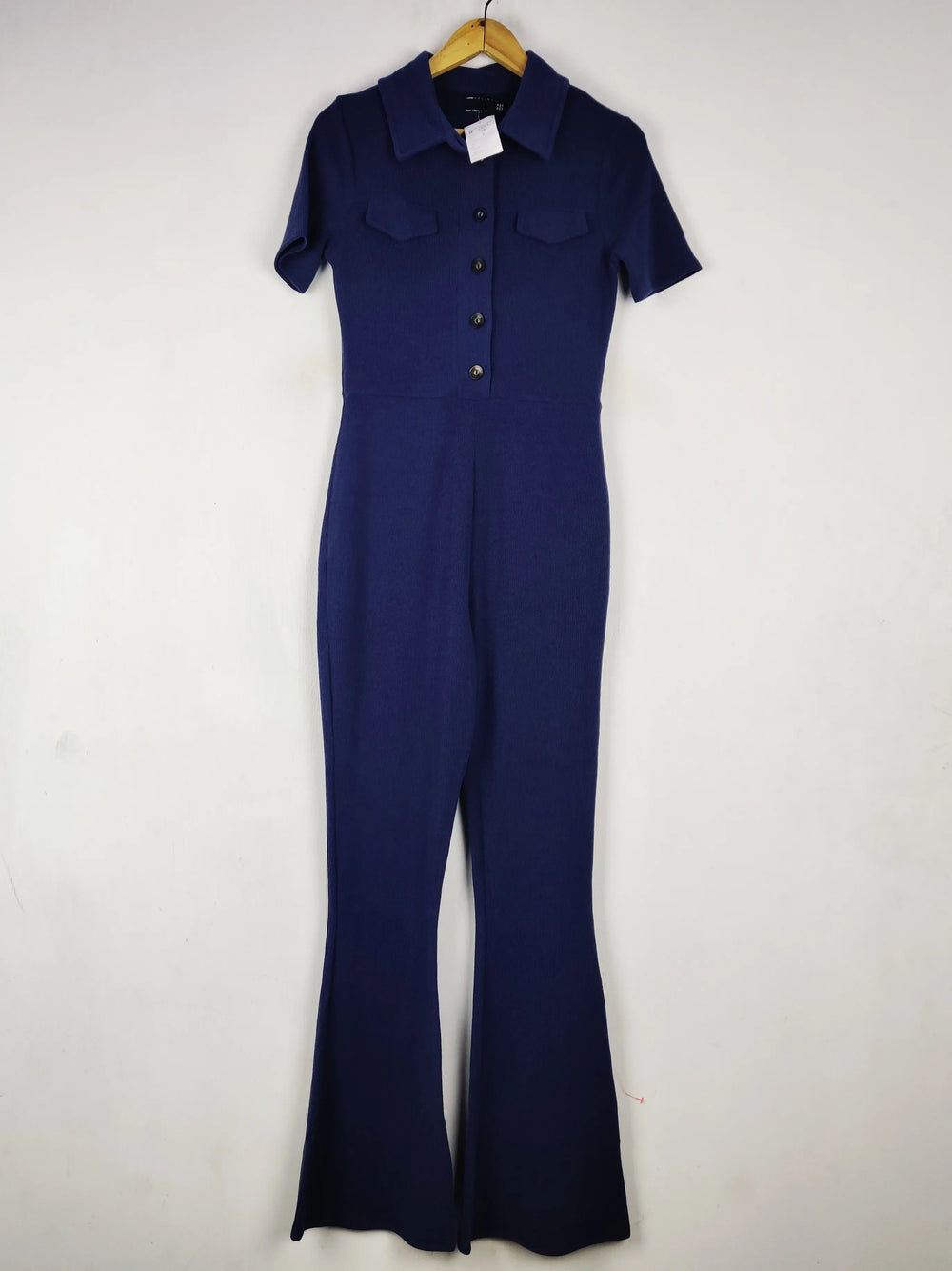 Buy online pre-used pre-loved 100% authentic & Original branded Asos (BD-1992) available in Pakistan. Top international brands avilable.