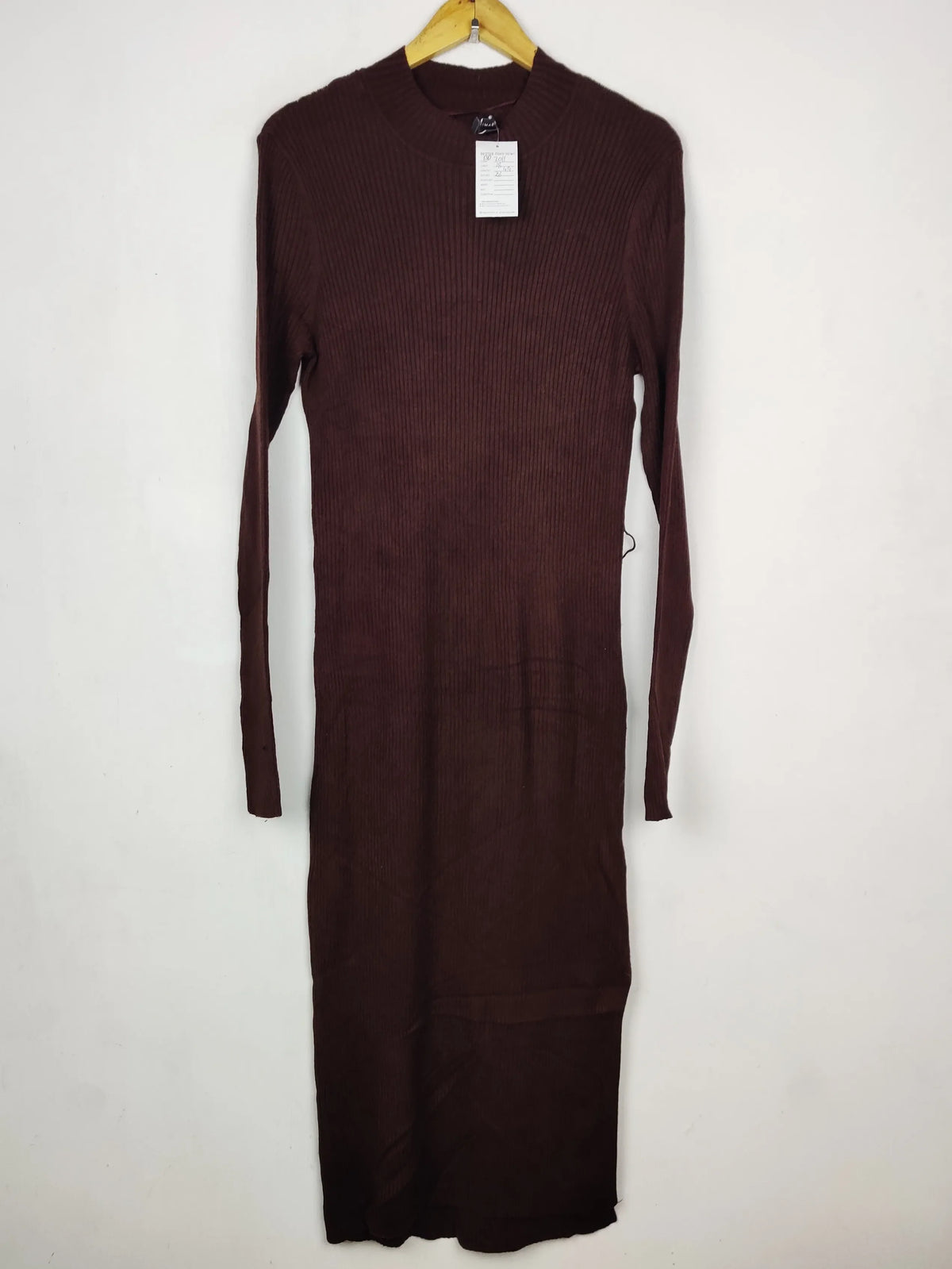 Buy online pre-used pre-loved 100% authentic & Original branded Primark (BD-2011) available in Pakistan. Top international brands avilable.