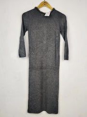 Buy online pre-used pre-loved 100% authentic & Original branded Zara (BD-2022) available in Pakistan. Top international brands avilable.
