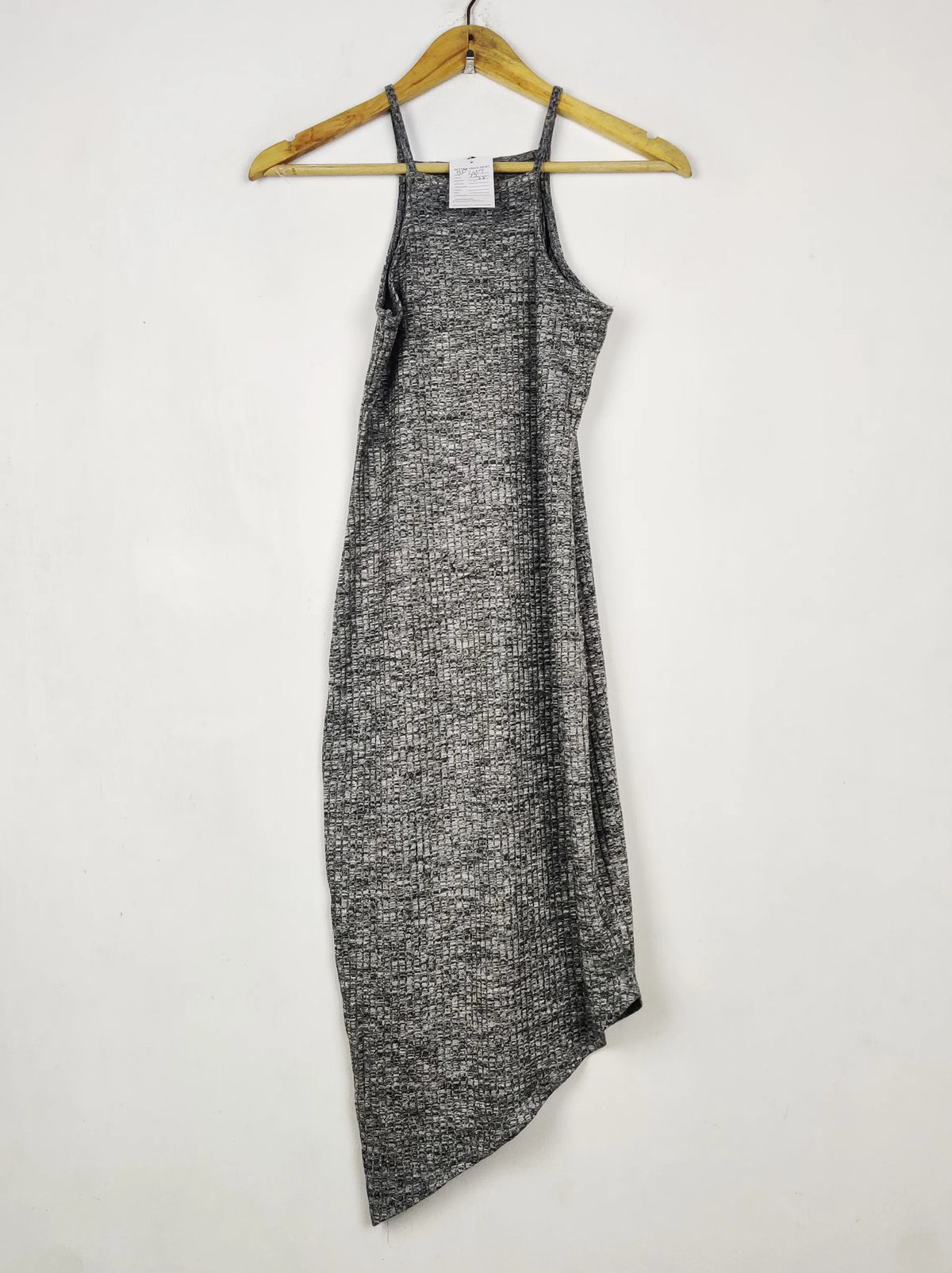 Buy online pre-used pre-loved 100% authentic & Original branded River Island (BD-2039) available in Pakistan. Top international brands avilable.