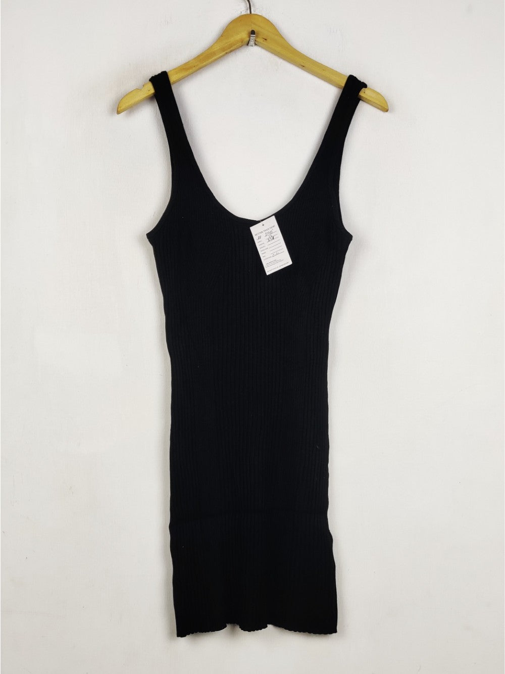 H&M (BD-2145)