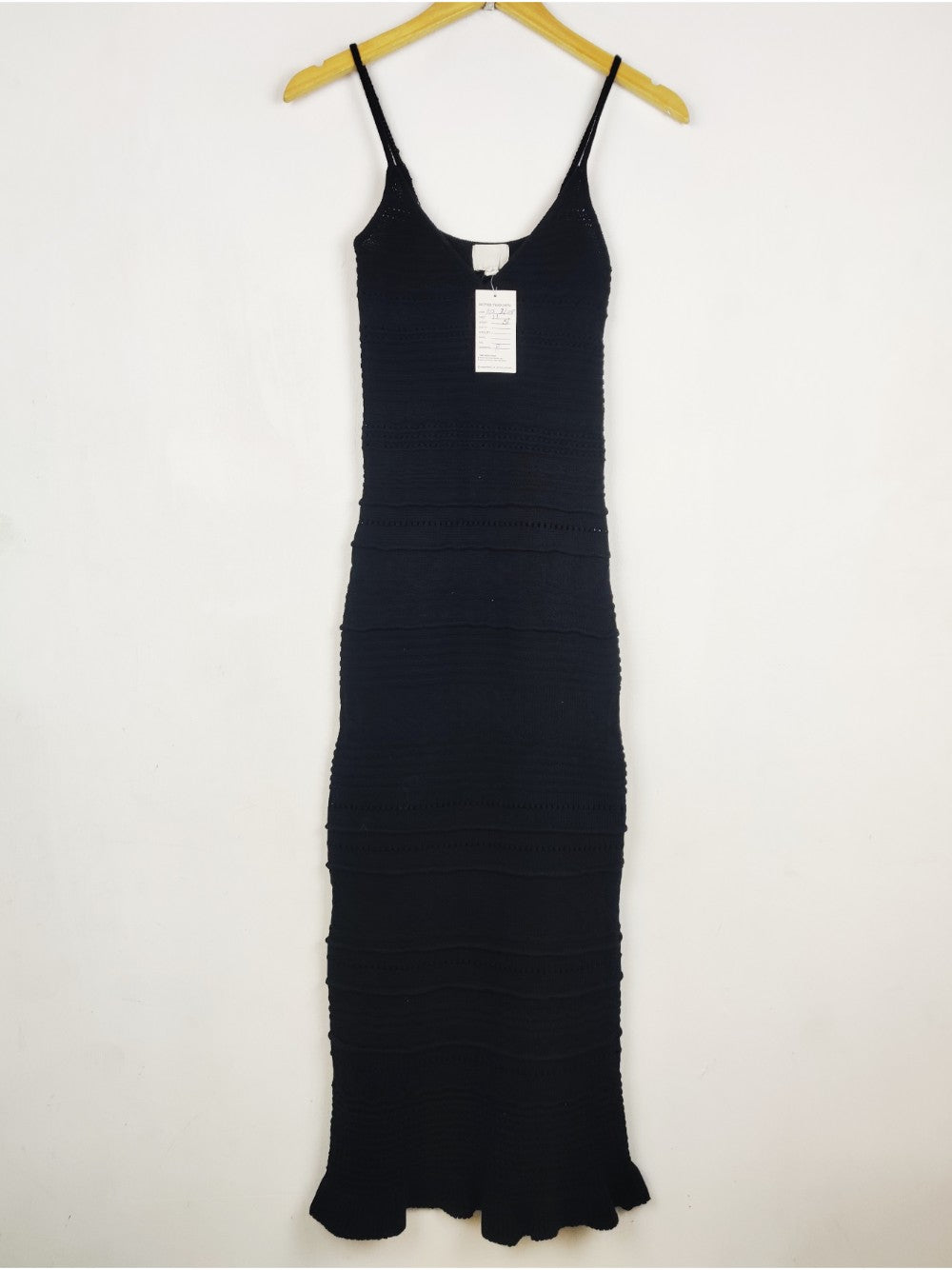 H&M (BD-2208)