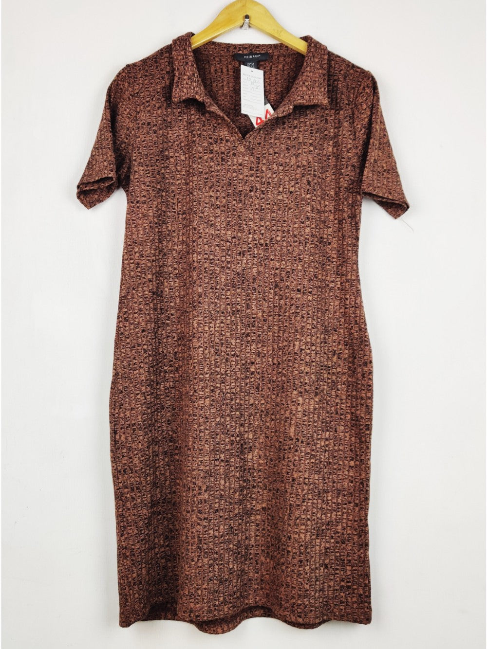 Primark (BD-2230)