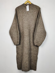 H&M (BD-2310)