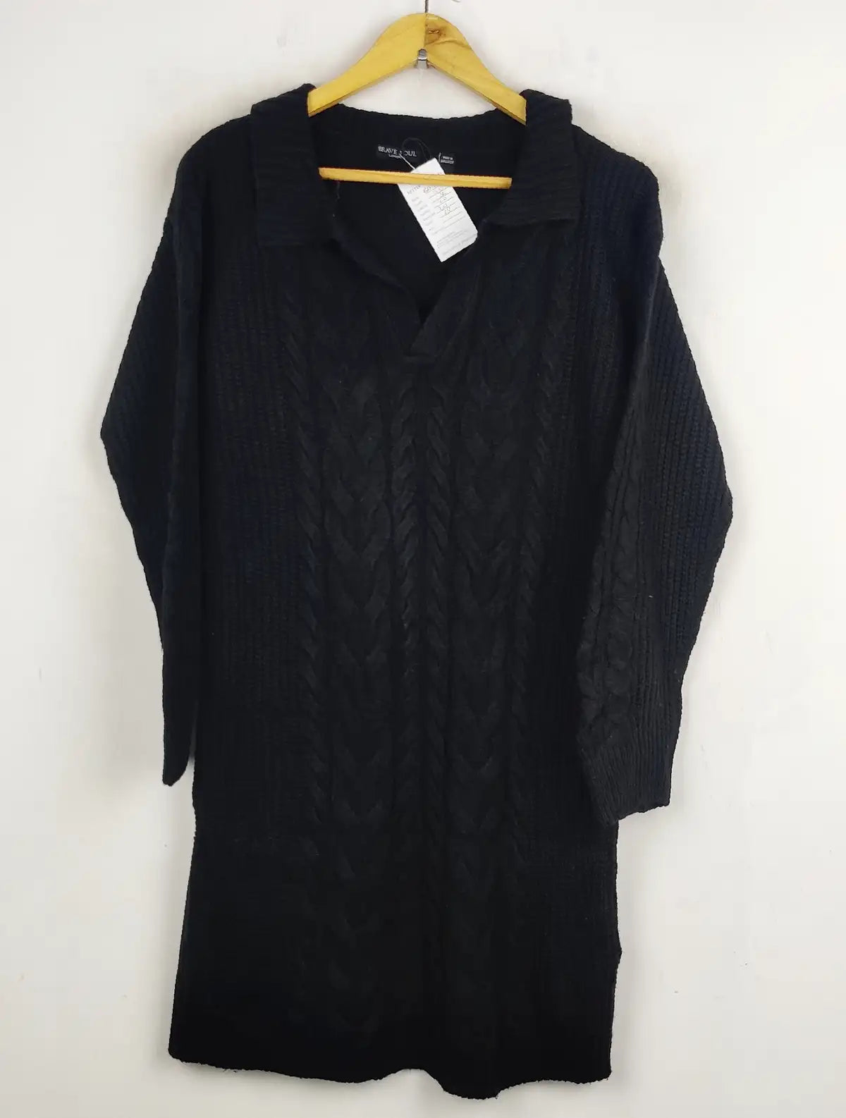 Buy online pre-used pre-loved 100% authentic & Original branded Brave Soul (BD-24) available in Pakistan. Top international brands avilable.