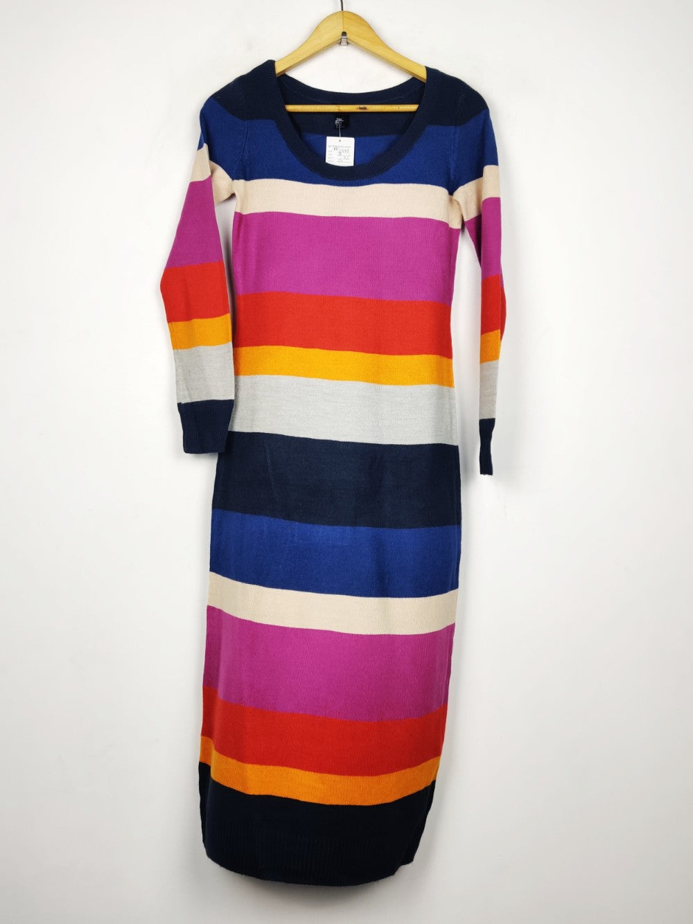 H&M (BD-2405)