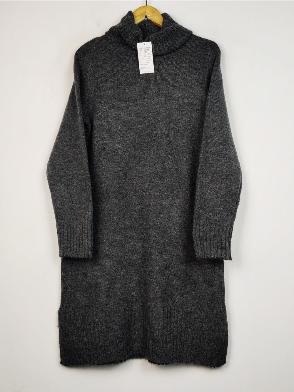 F&F (BD-2649)