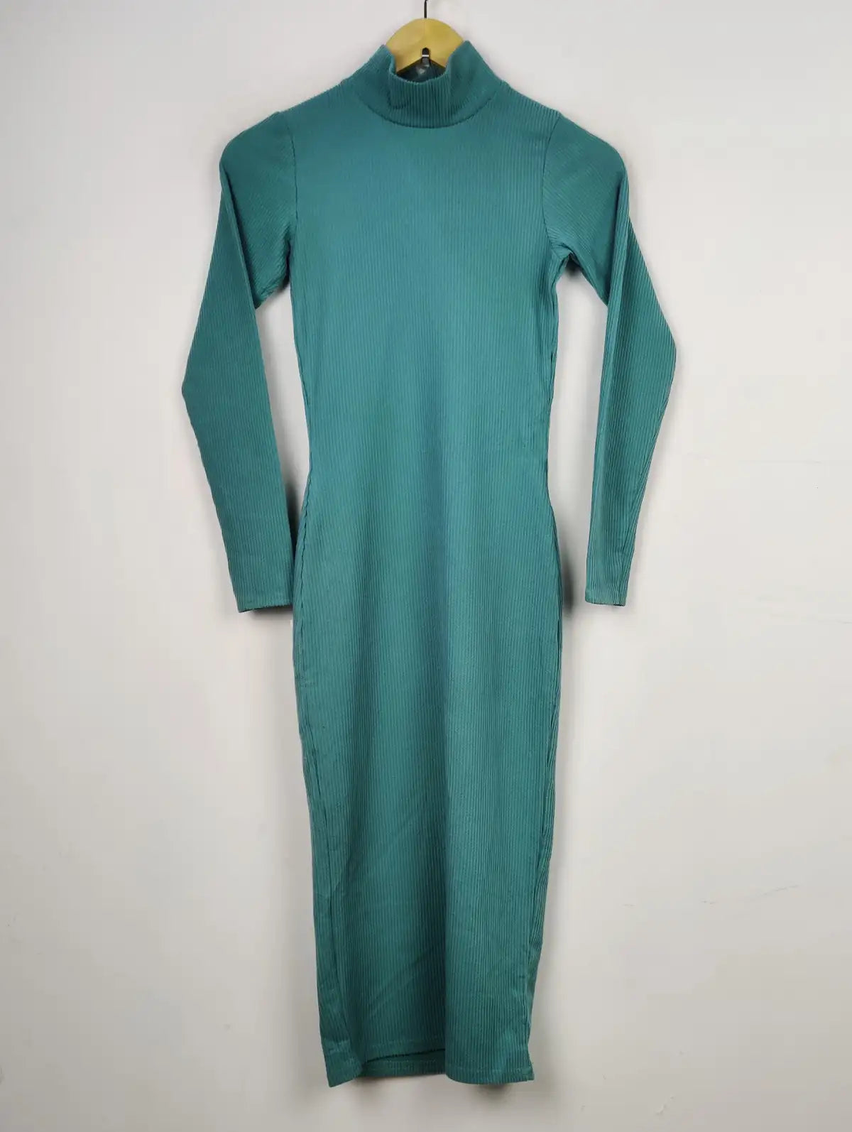 Buy online pre-used pre-loved 100% authentic & Original branded Boohoo (BD-278) available in Pakistan. Top international brands avilable.