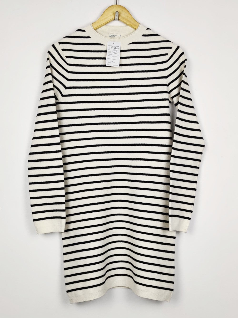 Primark (BD-2860)