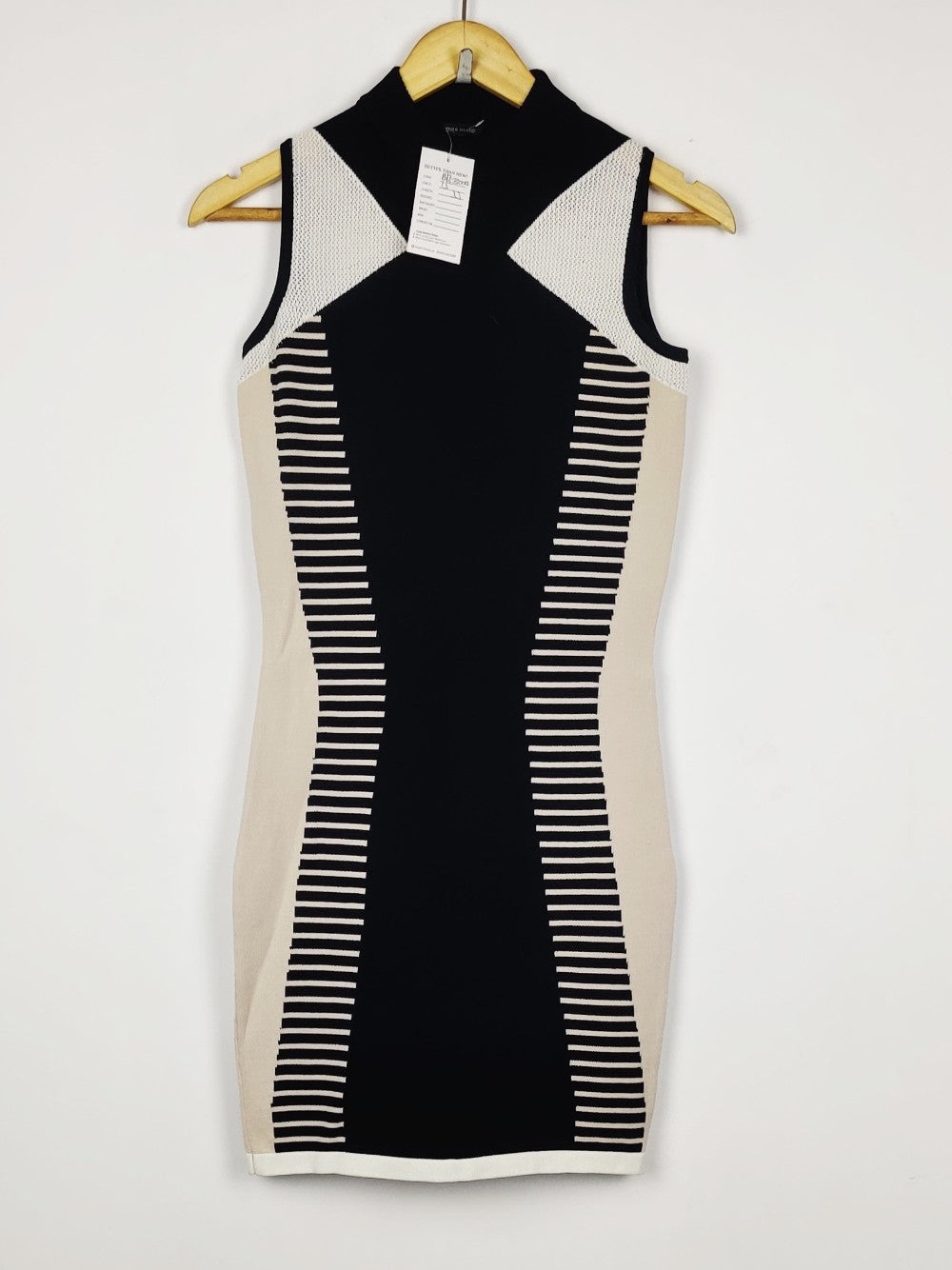 River Island (BD-3000)