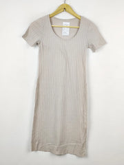 Buy online pre-used pre-loved 100% authentic & Original branded Unknown Brand (BD-343) available in Pakistan. Top international brands avilable.