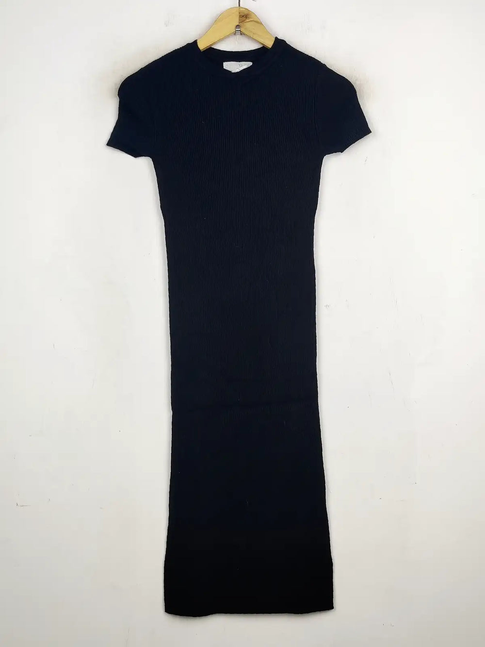 Buy online pre-used pre-loved 100% authentic & Original branded Primark (BD-39) available in Pakistan. Top international brands avilable.