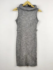 Buy online pre-used pre-loved 100% authentic & Original branded Izabel (BD-443) available in Pakistan. Top international brands avilable.