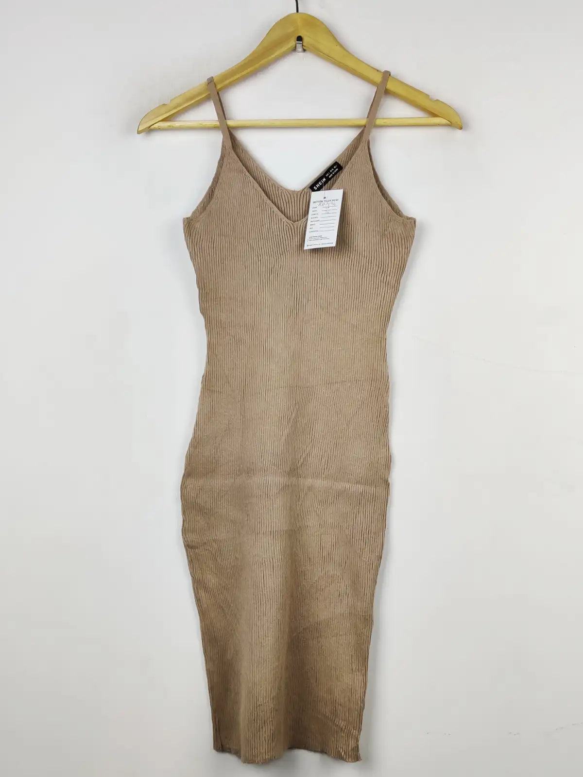 Buy online pre-used pre-loved 100% authentic & Original branded Shein (BD-496) available in Pakistan. Top international brands avilable.