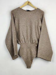 Buy online pre-used pre-loved 100% authentic & Original branded Zara (BD-50) available in Pakistan. Top international brands avilable.