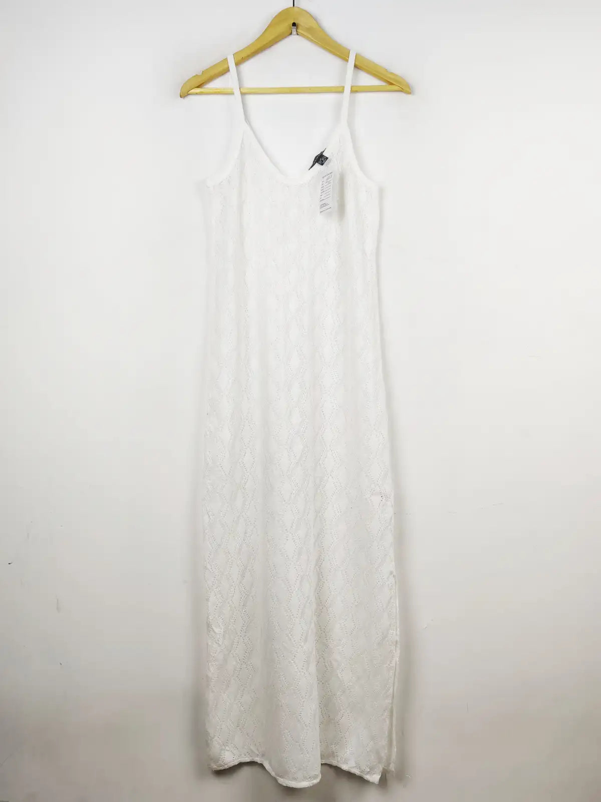 Buy online pre-used pre-loved 100% authentic & Original branded Primark (BD-512) available in Pakistan. Top international brands avilable.