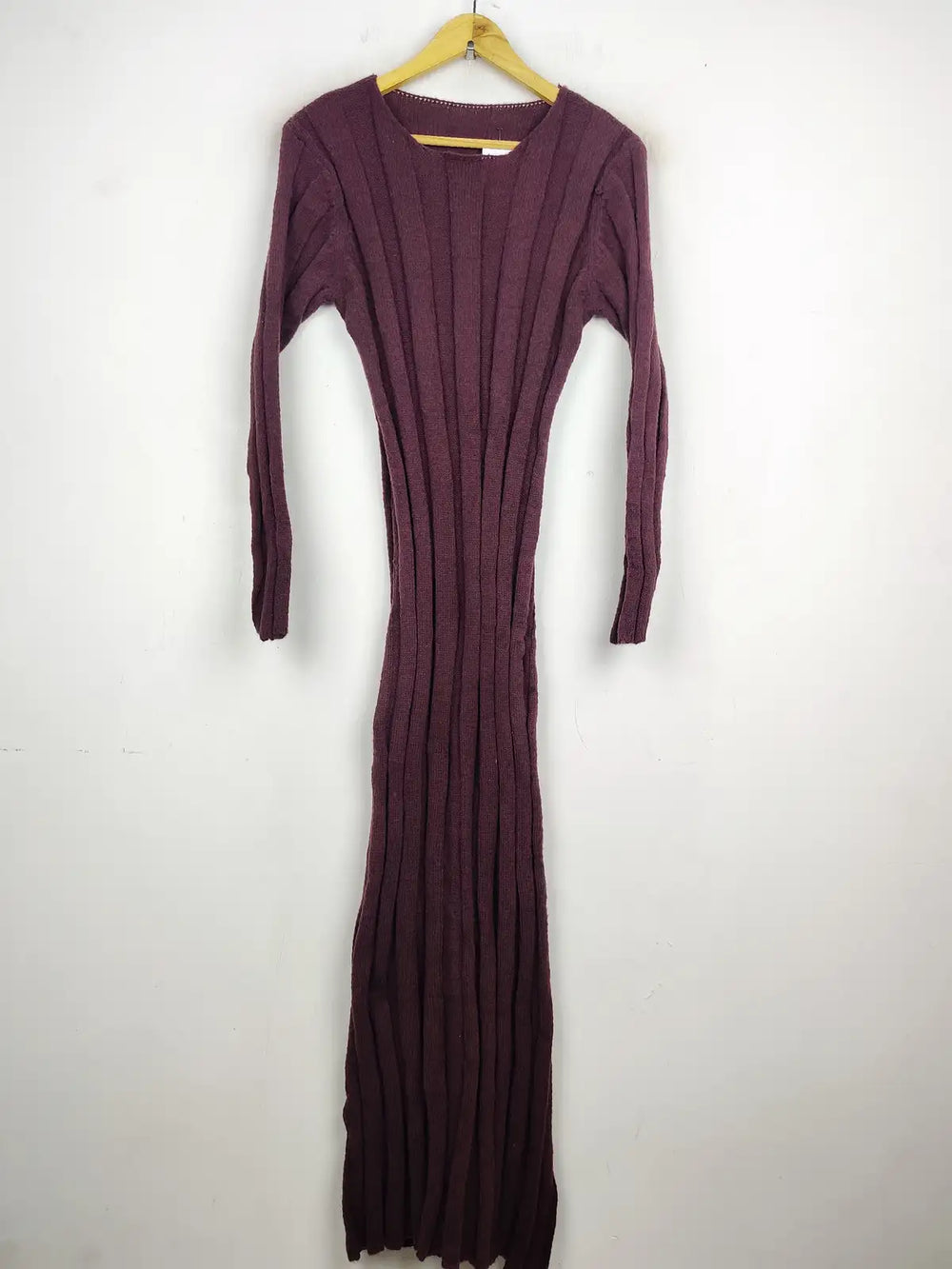 Buy online pre-used pre-loved 100% authentic & Original branded Shein (BD-51) available in Pakistan. Top international brands avilable.