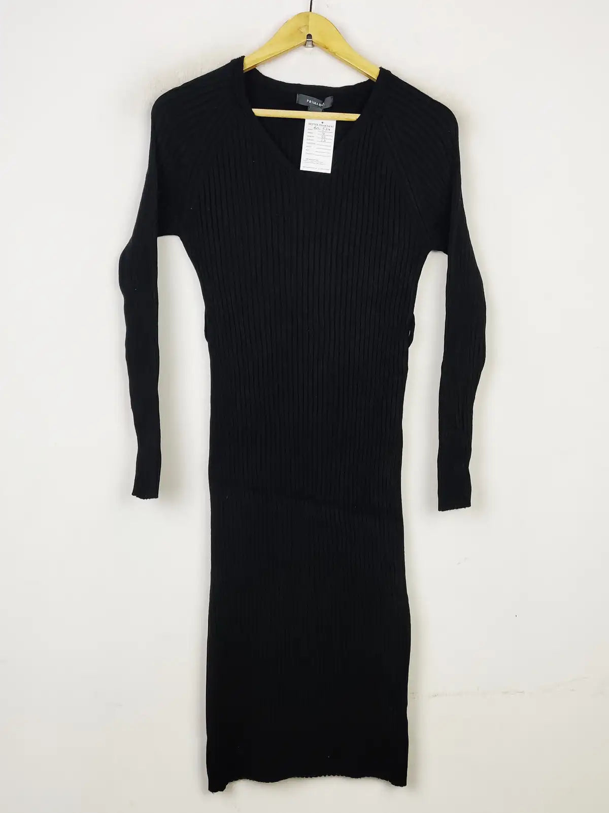 Buy online pre-used pre-loved 100% authentic & Original branded Primark (BD-524) available in Pakistan. Top international brands avilable.